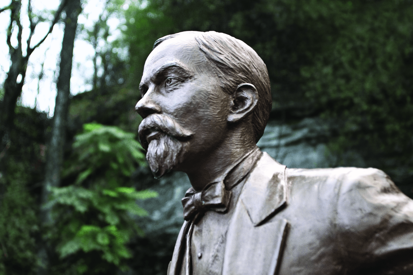 Statue of Jack Daniel (close up)