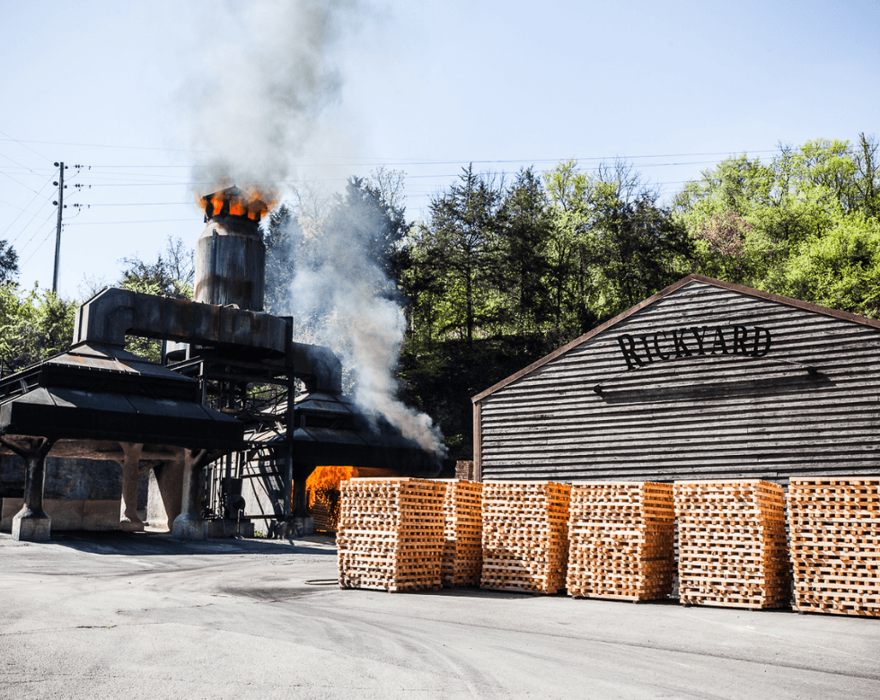 Picture of the outside of the jack daniel distillery rickyard